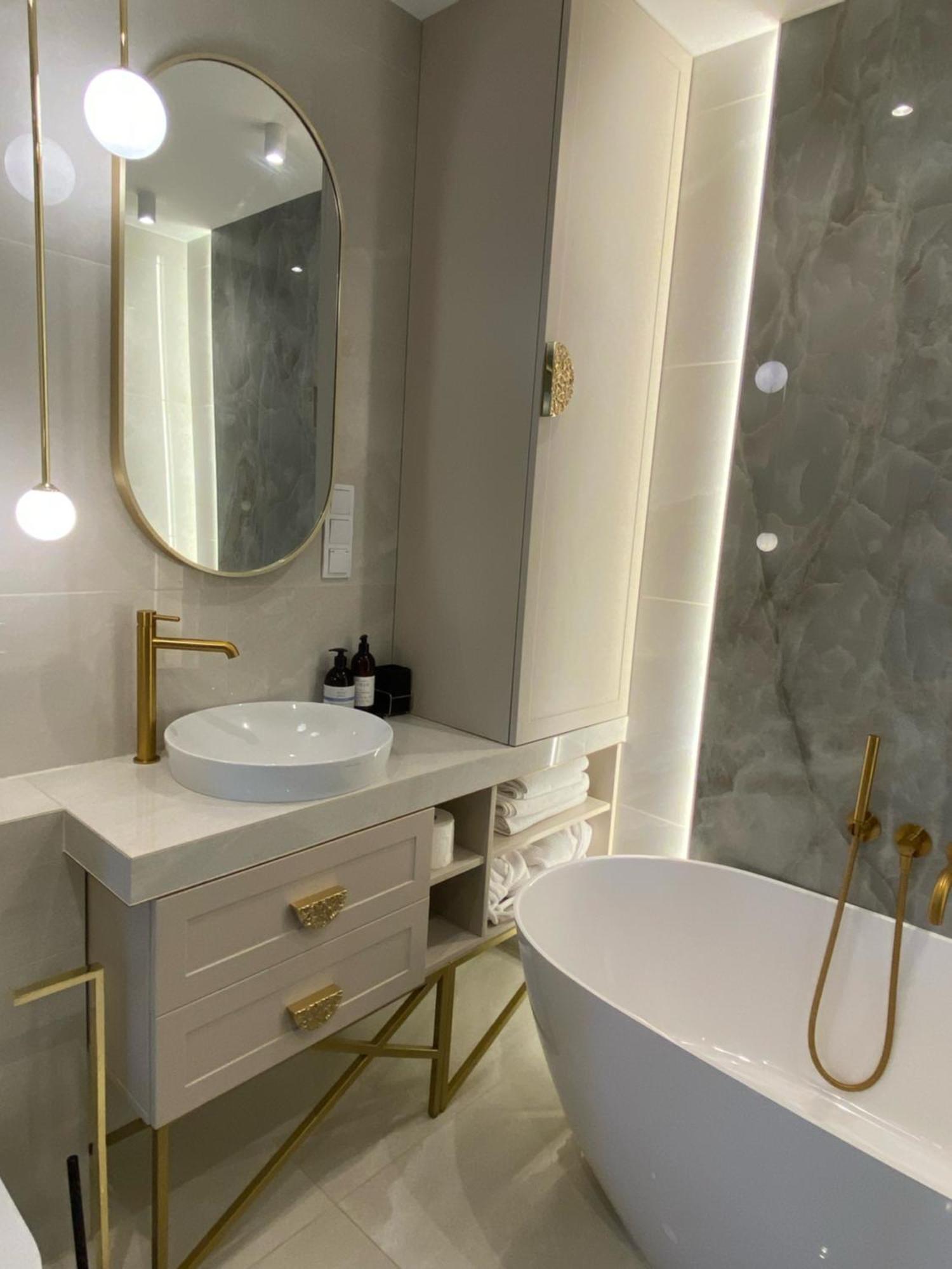 Lux Stays By Torres At K39 Krakow Bagian luar foto