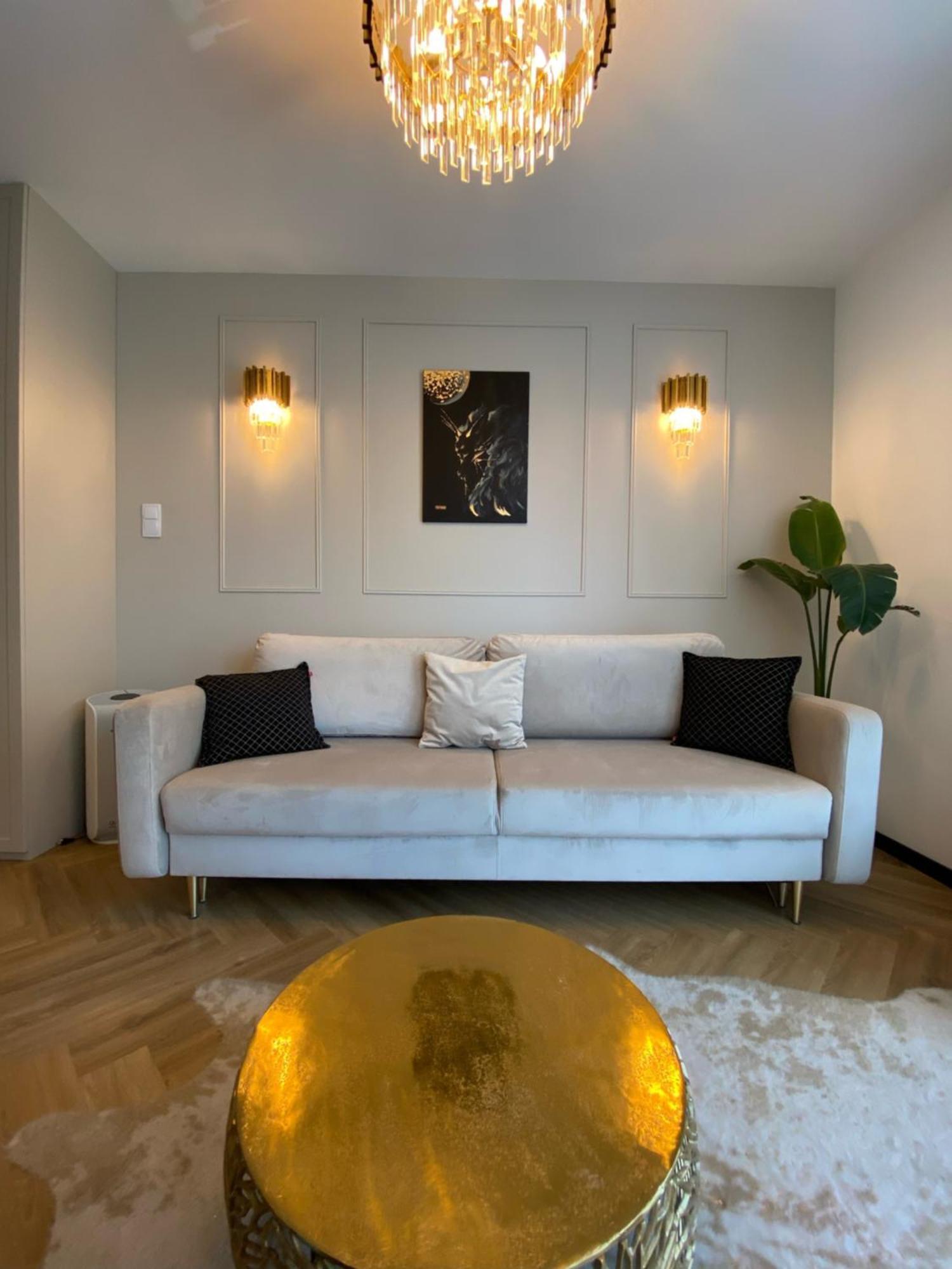 Lux Stays By Torres At K39 Krakow Bagian luar foto